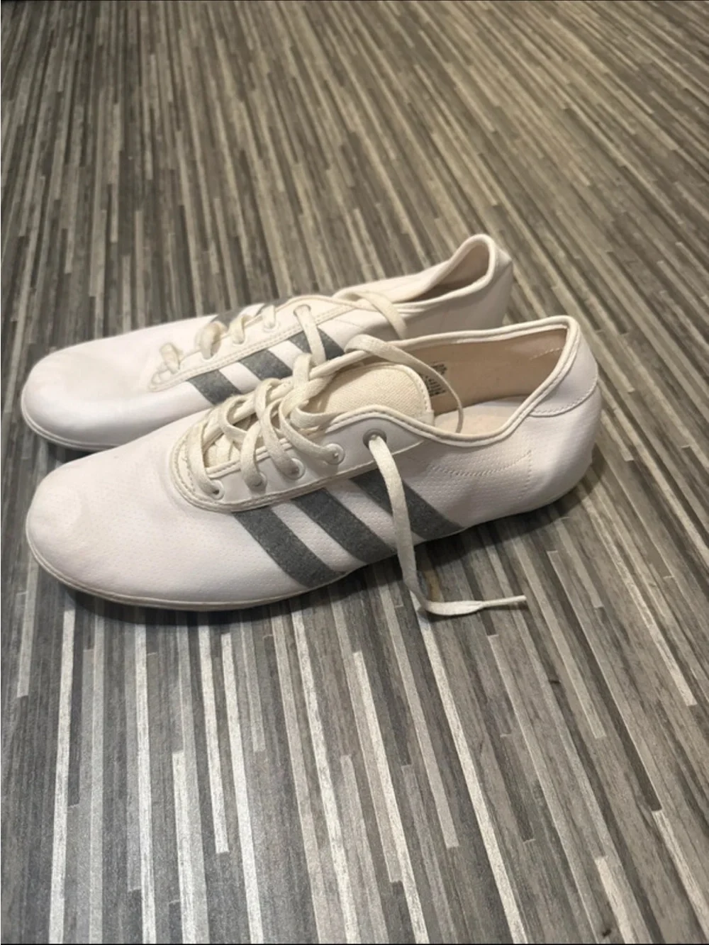 Men’s Adidas White Canvas Sneakers with Gray Stripes, Size 11